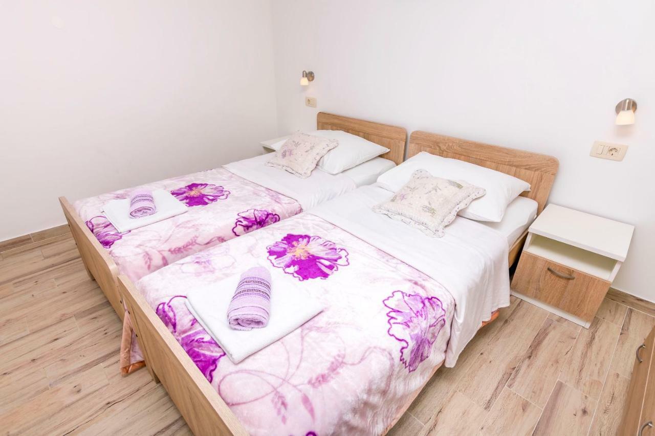 Apartment Vukorepa Ražanj Eksteriør bilde